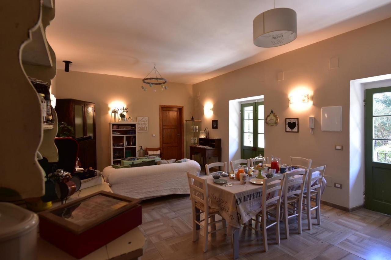 Casa Nina Bed and Breakfast Toirano Buitenkant foto